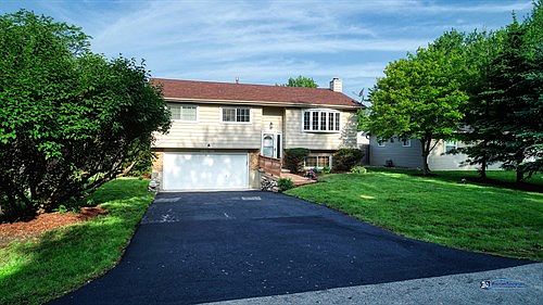 2nd image of 36536 N Lawrence Dr
