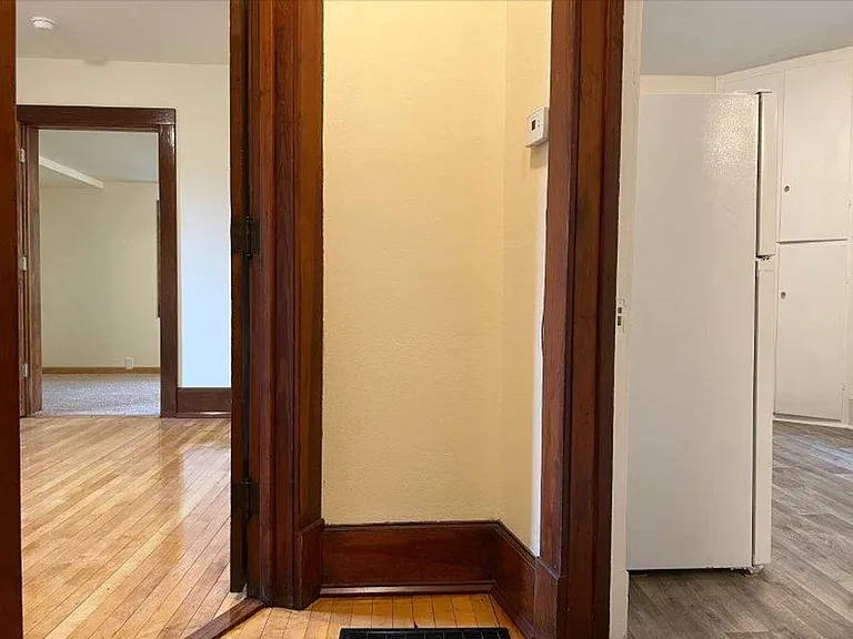 11 N Franklin St — Photo 7