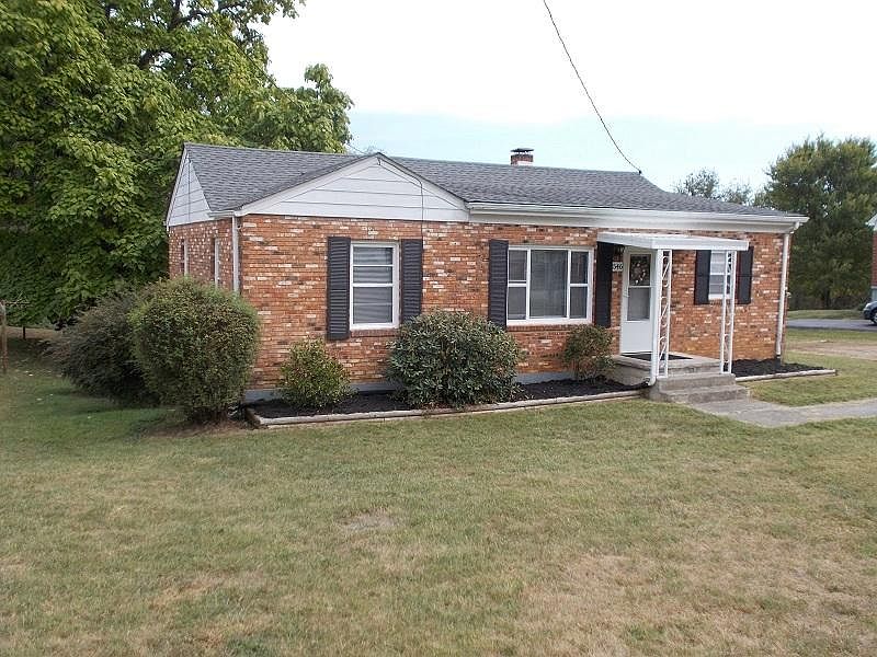 1st image of 546 Chamberlain Ln