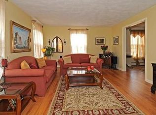 22 Landmark Dr, Methuen, MA 01844