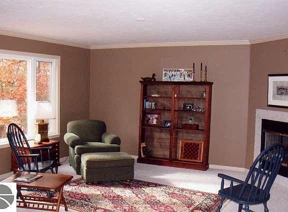 5th image of 3973 N Sherwood Forest Dr
