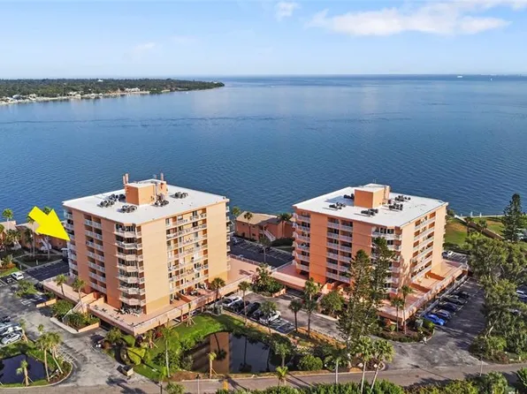 7430 Sunshine Skyway Ln S APT 601, Saint Petersburg, FL 33711