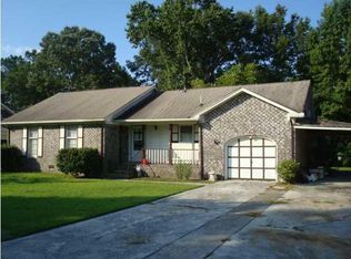 87 Lighthouse Dr, Goose Creek, SC 29445