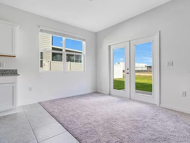 509 Madison Dr — Photo 10