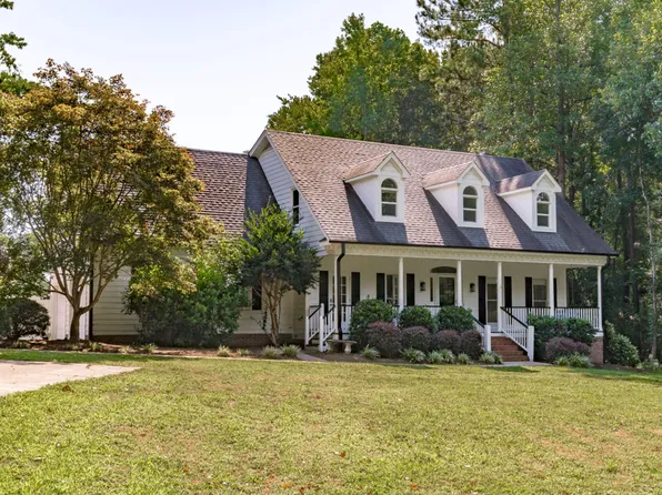 8117 Robincrest Ct, Fuquay Varina, NC 27526