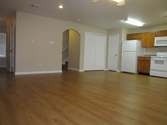 4th image of 19415 Dry Canyon Ct