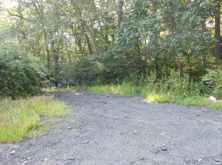 528 Wheelers Farm Rd, Orange, CT 06477