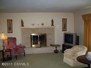 2nd image of 312 Plum St