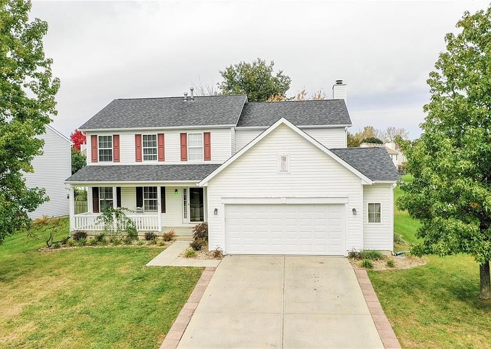 1st image of 2392 Lammermoor Ln