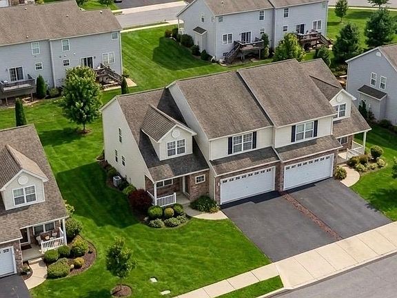 2nd image of 850 Fieldstone Trl #70