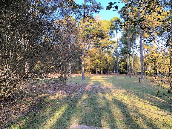 3rd image of 549 County Road 820