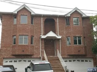 441 Hillcrest Pl #A, Palisades Park, NJ
