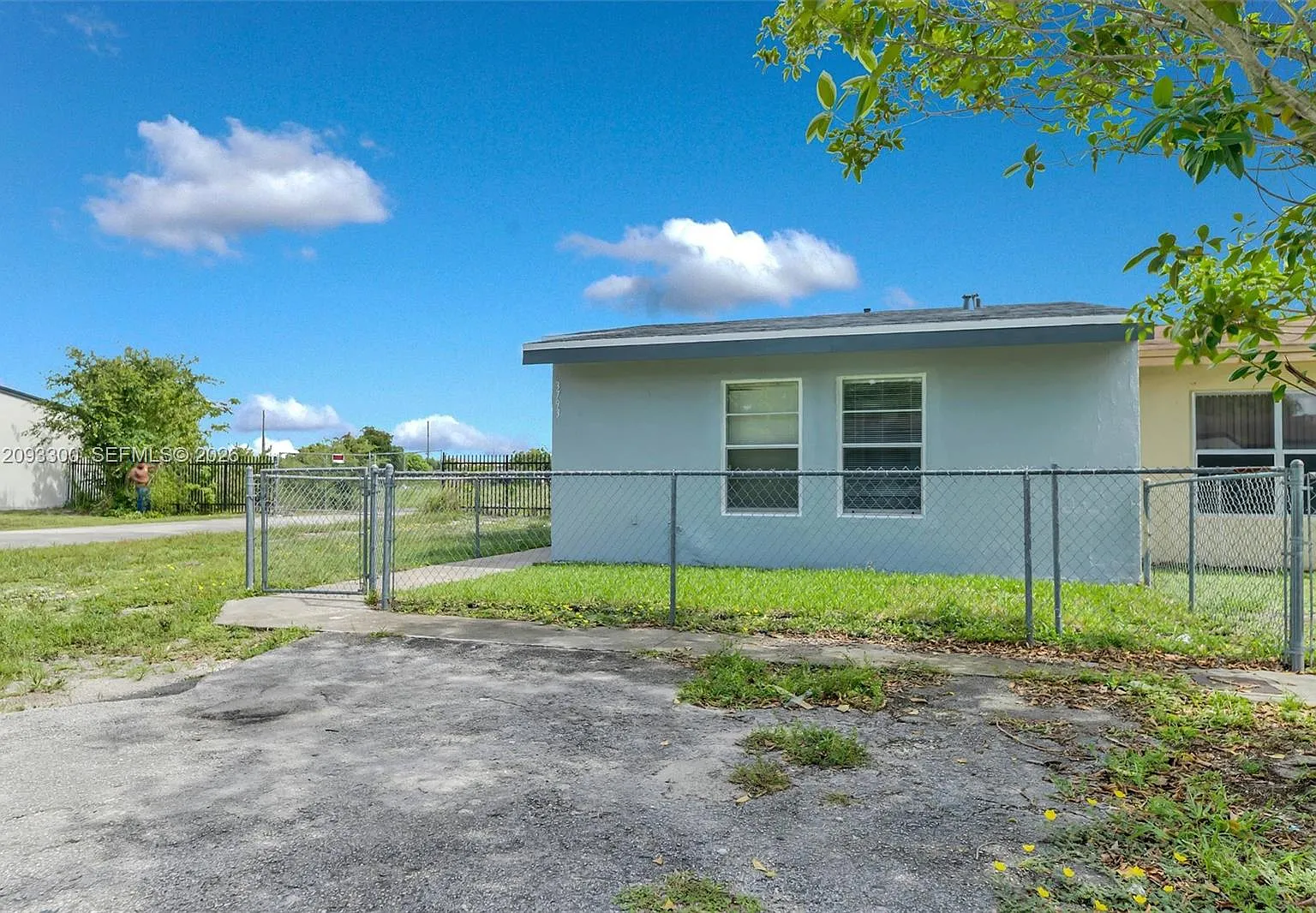 1st Addn Vista Verde Twnh — Photo 4