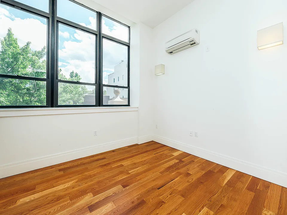37 Monitor St #4L