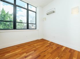 37 Monitor St, Brooklyn, NY