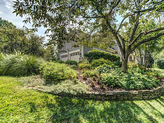 3rd image of 12551 Manderley Way