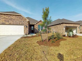 128 Wild Wick Way, The Woodlands, TX 77382