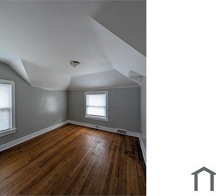 4th image of 16637 Chandler Park Dr