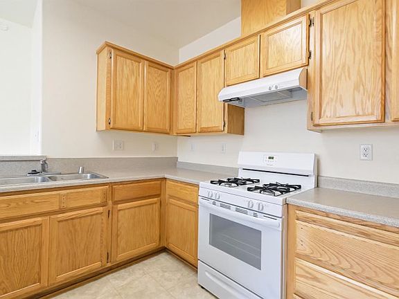 2nd image of 2185 Brent Dr