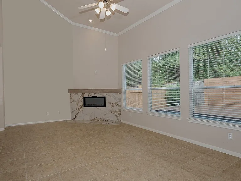 47 N Spinning Wheel Cir — Photo 13