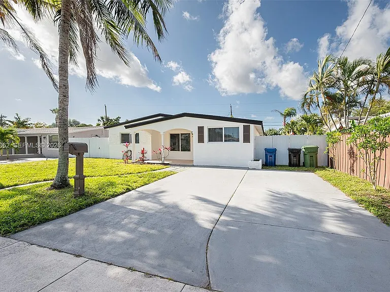 3524 SW 14th St — Photo 28