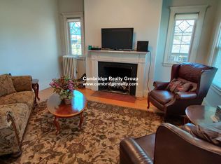 41 Hawthorn St #21, Cambridge, MA 02138