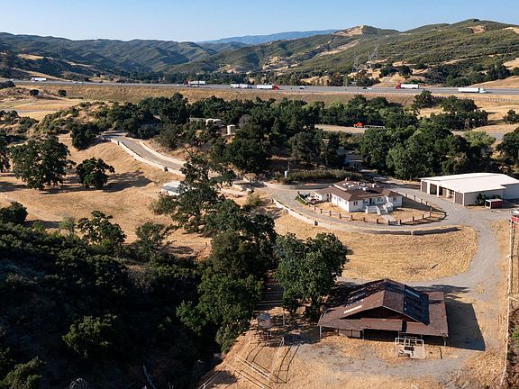 4th image of 36059 Golden State Hwy