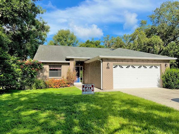 8607 Dee Cir
