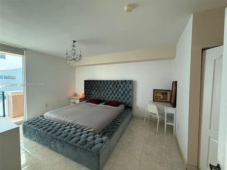 17555 Atlantic Blvd #1103 — Photo 14