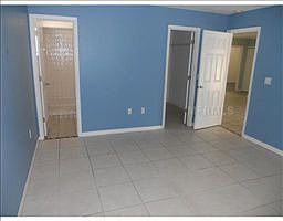 5th image of 1701 California Ave