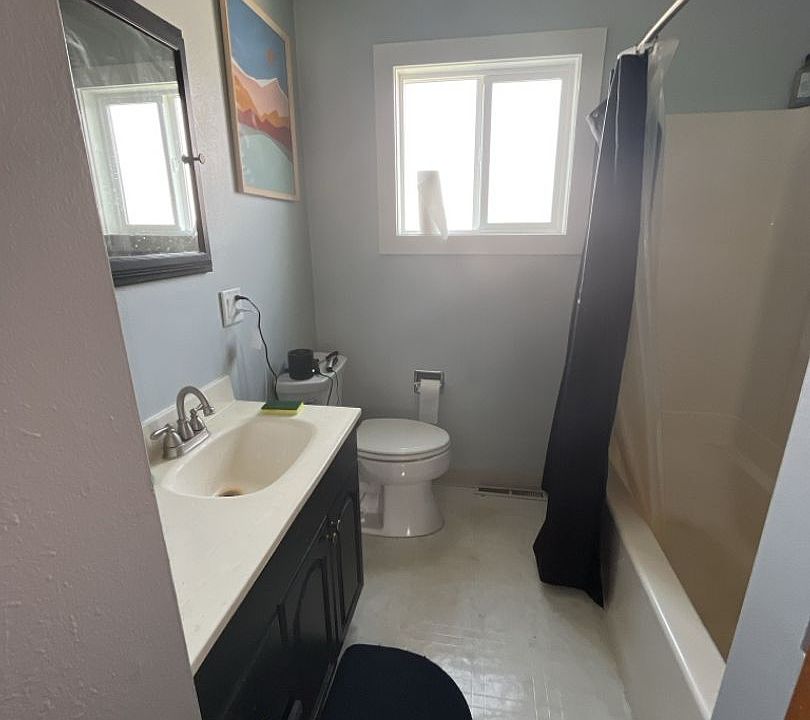 2nd image of 2406 Spurgin Rd