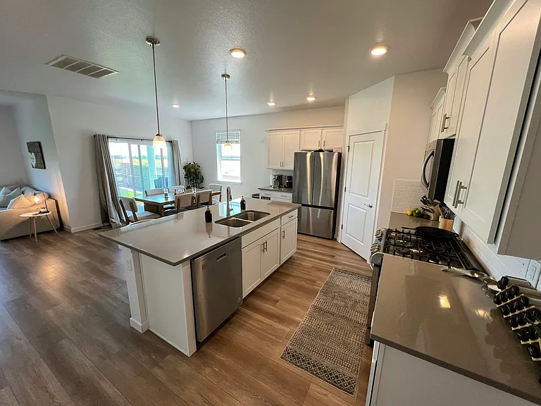 1858 Mount Monroe Dr — Photo 7