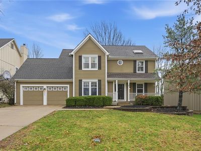 8221 Park St, Lenexa, KS, 66215