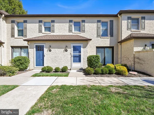 39 Parkridge Dr #39, Bryn Mawr, PA 19010