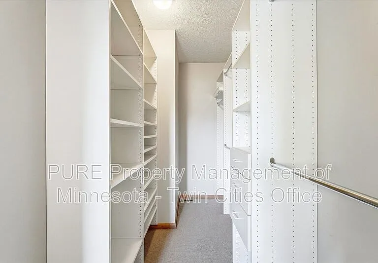 10247 Nottingham Trl — Photo 24