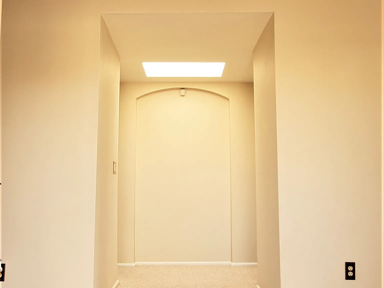 2 bed, 1369 sqft, $2,500 — Photo 4