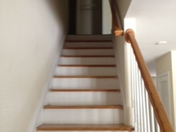 1300 Meadow Ave APT B