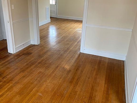 4th image of 3505 Park Ave #1/2