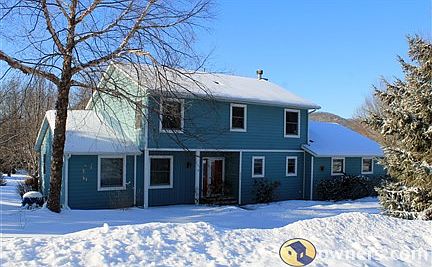 Custum built home in beautiful valley