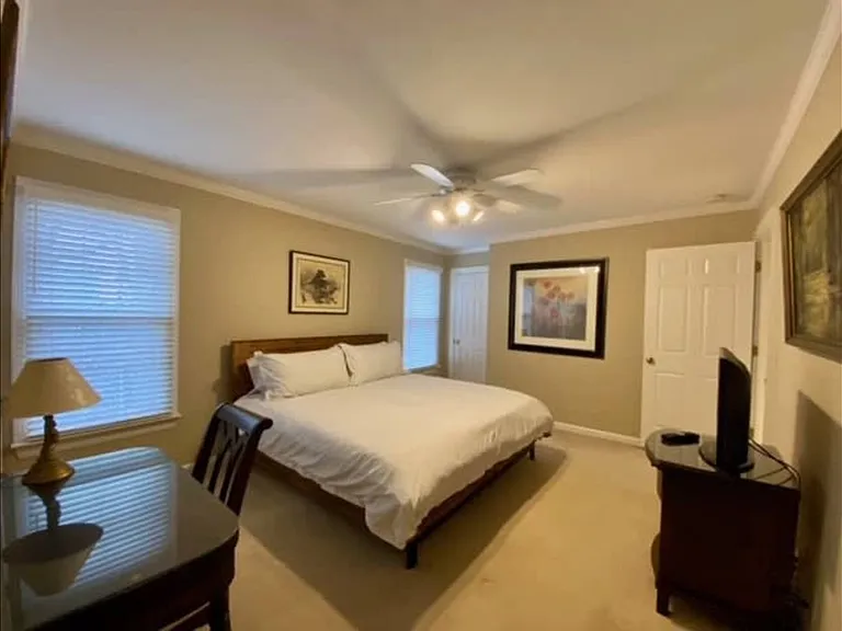 3340 Love Cir #3340 — Photo 5