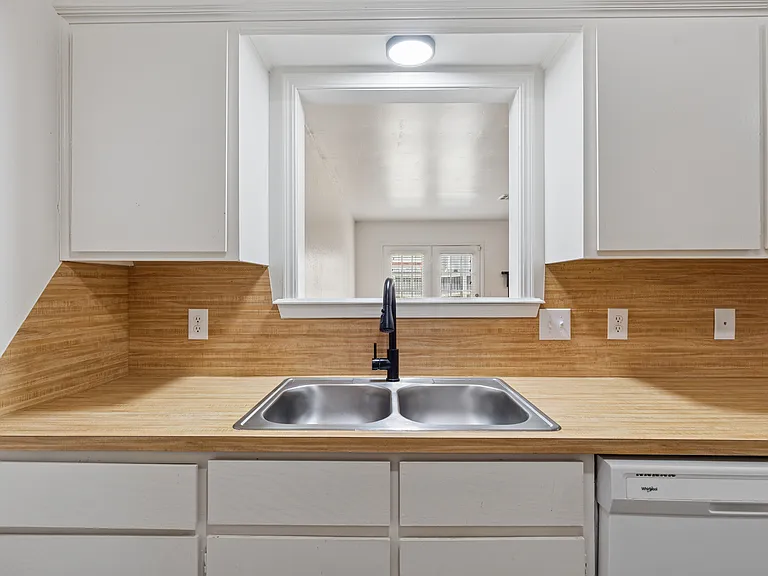 2700 E Shoreridge Ave #2700 — Photo 15