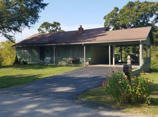909 S Flint St, Stockton, MO 65785