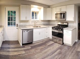 31-33 Lawn St, Pittsburgh, PA 15213