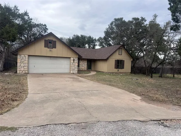 1107 Sierra Vista Dr, Granbury, TX 76048