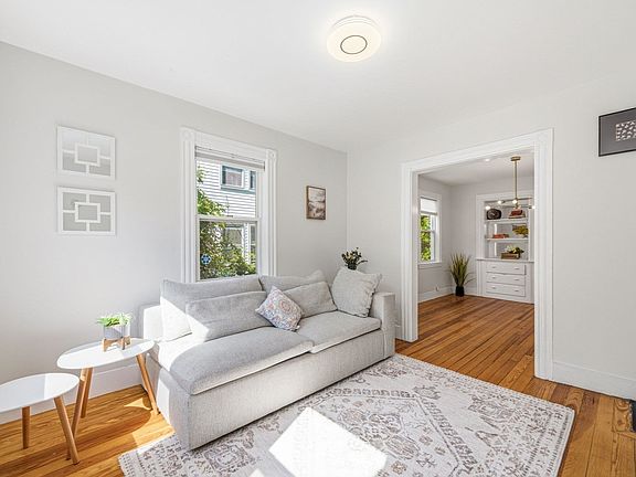3rd image of 23 Shirley St Unit 27