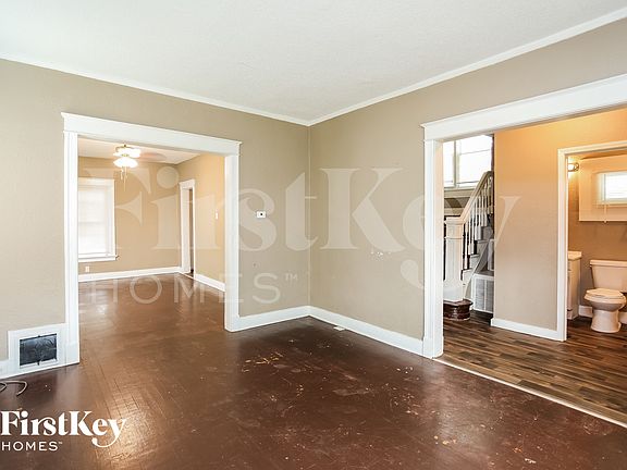 5th image of 2418 Norton Ave