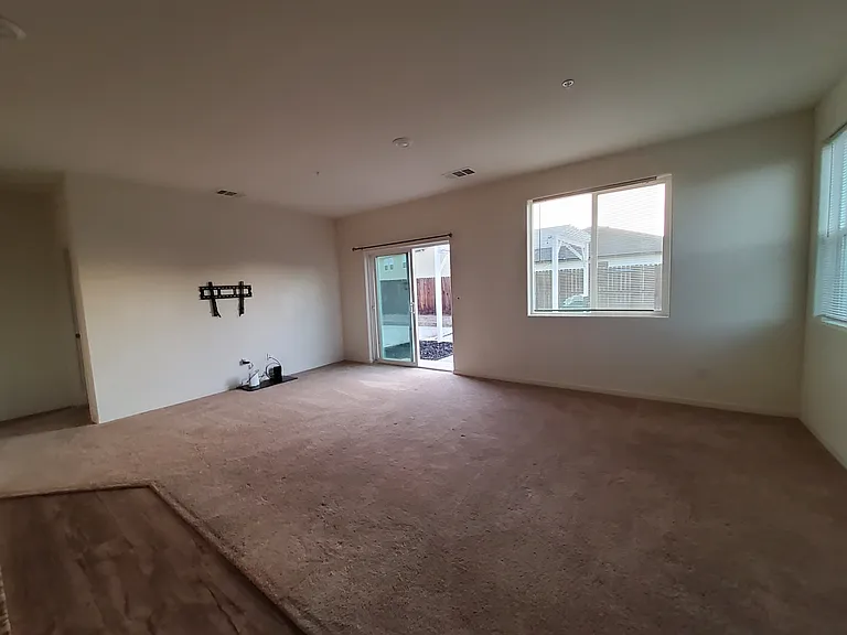 3771 Dove Dr — Photo 6