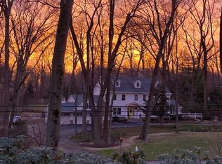 263 Gregory Rd, Franklin Lakes, NJ 07417