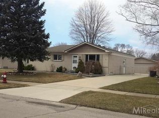 8923 Embassy Dr, Sterling Heights, MI 48313