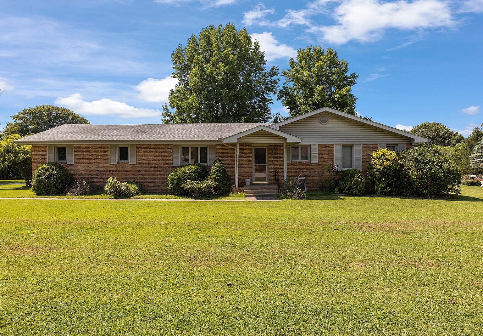 1635 Oak Drive, Aurora, MO 65605 MLS 60248873 Zillow